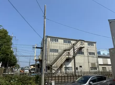 神奈川県海老名市中野の倉庫